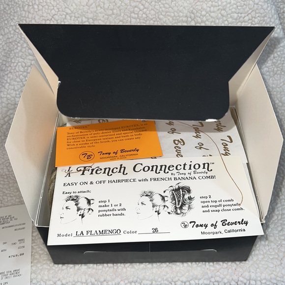 Ponytail Extensions- Clip in Curls - Curly Blonde Hairpiece - NWT Isle of Wig - Picture 2 of 12